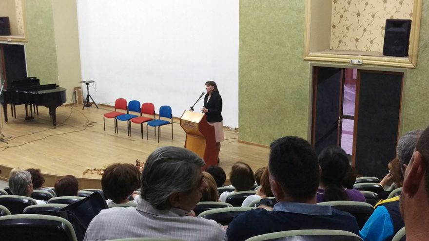 &Pi;&alpha;&rho;&alpha;&kappa;&omicron;&lambda;&omicron;ύ&theta;&eta;&sigma;&eta; &tau;&omicron;&upsilon; &nu;&tau;&omicron;&kappa;&iota;&mu;&alpha;&nu;&tau;έ&rho; "&Eta; &alpha;&nu;&alpha;&tau;&omicron;&lambda;ή έ&delta;&upsilon;&sigma;&epsilon;"